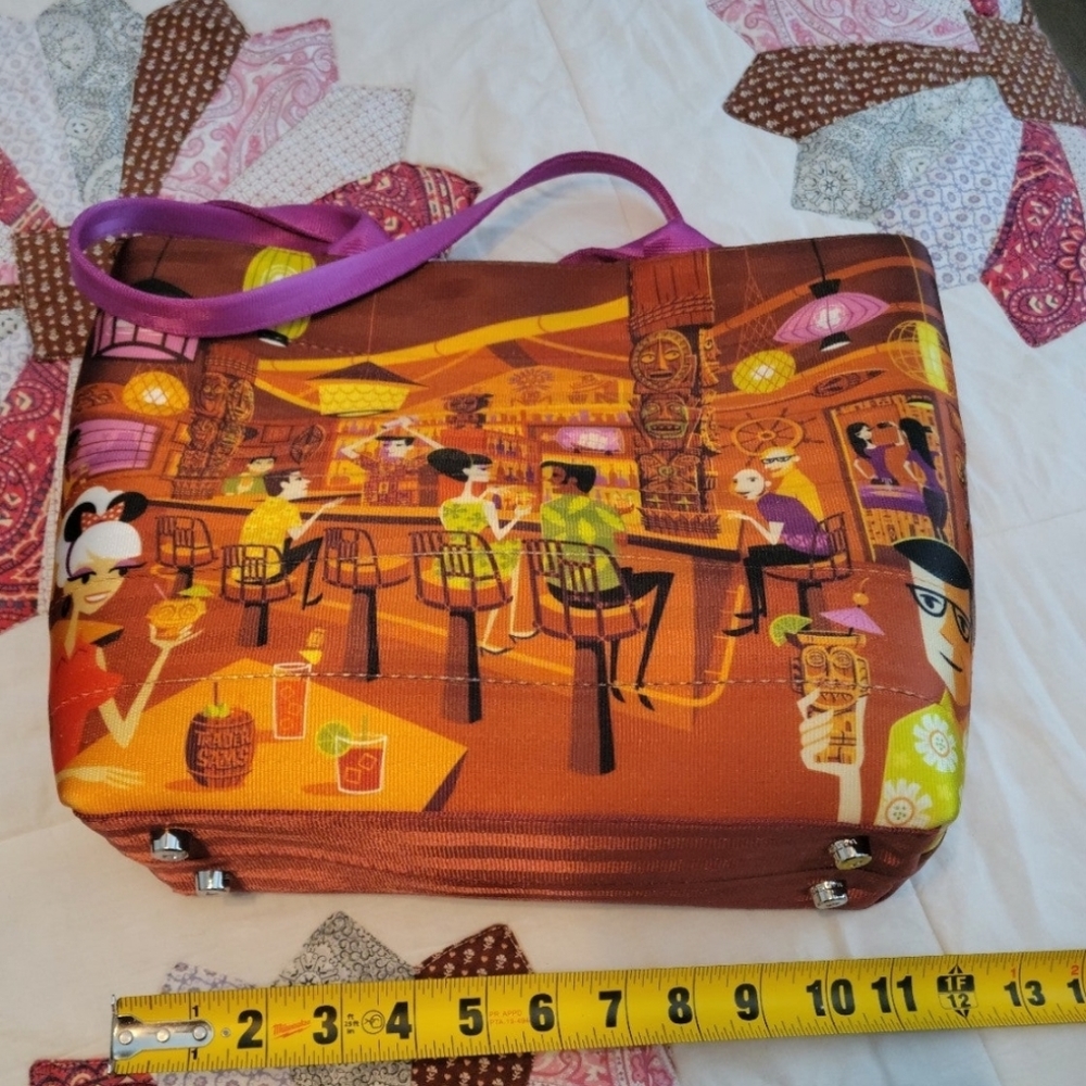 Harveys Shag Disney Wonderground Tiki purse - Picture 1 of 5